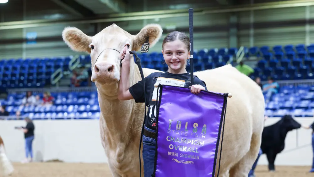 Biozyme show livestock 0019 Ella Weldon Showmanship
